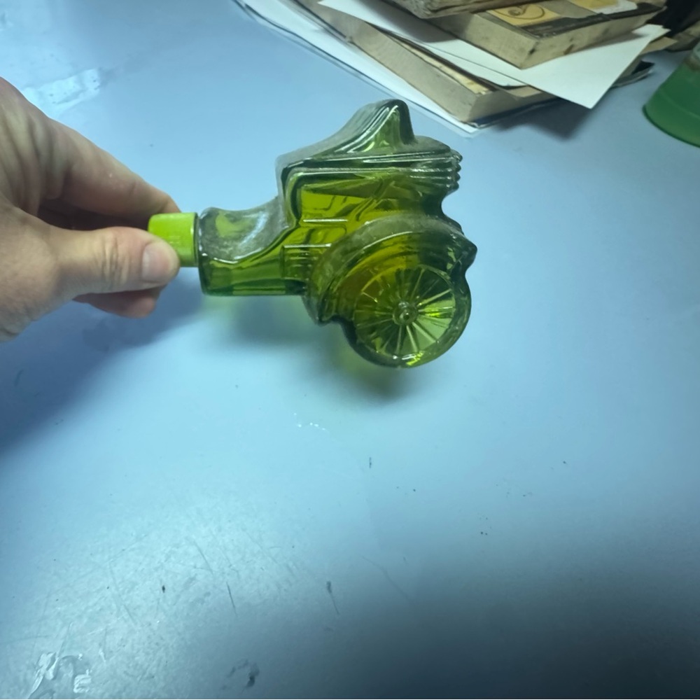 Avon Green Glass Car Shaving Bottle with Lime Cap